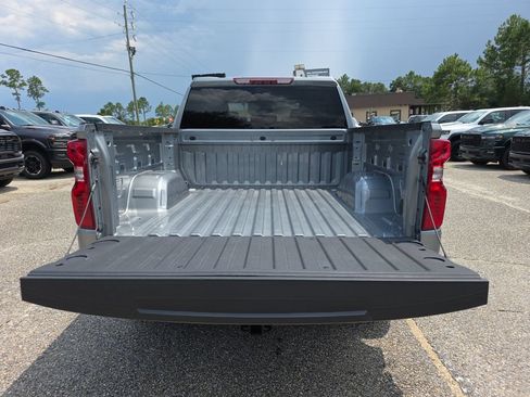 Used 2025 Chevrolet Silverado 1500 LT AWD/4WD image 30