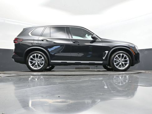 Used 2026 BMW X5 sDrive40i RWD image 45