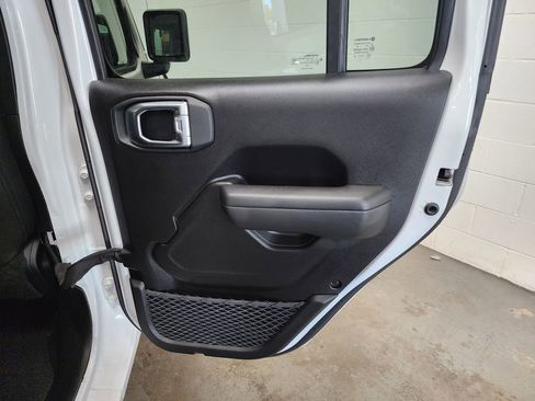 Used 2023 Jeep Wrangler Sport S w/ Cold Weather Group image 27