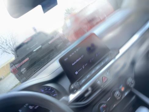 Used 2023 Kia Forte LXS w/ LXS Technology Package image 6