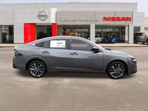 New 2026 Nissan Sentra SL w/ Floor Mat Package image 2