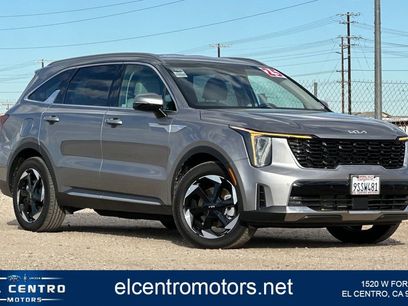 Used 2025 Kia Sorento EX