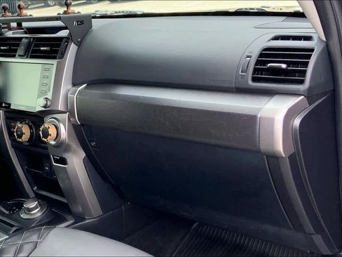 Used 2020 Toyota 4Runner SR5 image 16