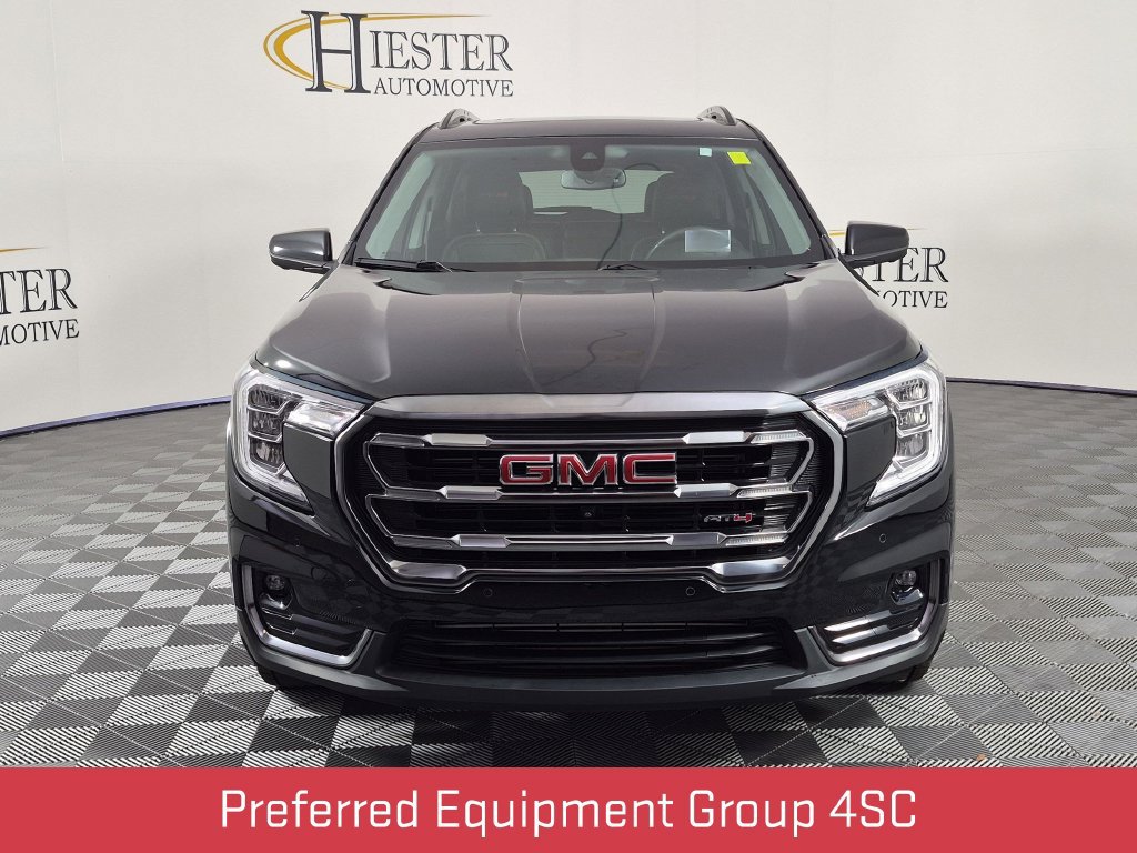 Certified 2022 GMC Terrain AT4 w/ Infotainment Package II AWD/4WD image 9