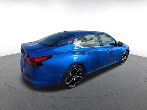 Used 2025 Nissan Altima 2.5 SR image 15