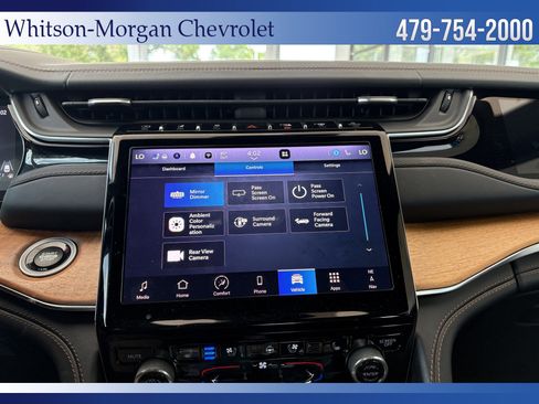 Used 2022 Jeep Grand Cherokee Summit AWD/4WD image 26
