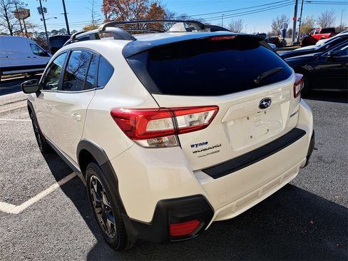 Used 2019 Subaru Crosstrek 2.0i Premium w/ Eyesight System image 4