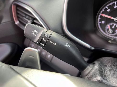 Used 2023 Hyundai Santa Fe SEL image 27