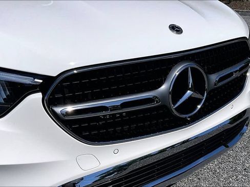 Certified 2026 Mercedes-Benz GLC 300 4MATIC image 36