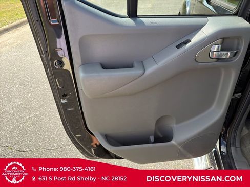 Certified 2017 Nissan Frontier SV w/ SV Value Truck Package image 26