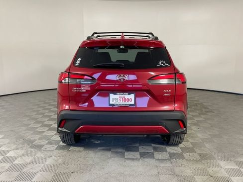 Used 2024 Toyota Corolla Cross XLE w/ Convenience Package AWD/4WD image 16