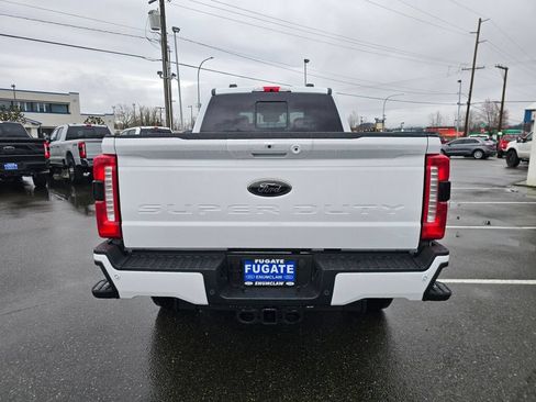 New 2026 Ford F250 Lariat w/ Black Appearance Package AWD/4WD image 4