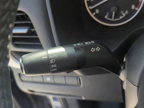 Used 2024 Nissan Rogue SV w/ SV Premium Package AWD/4WD image 14