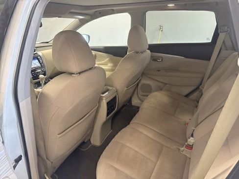 Used 2018 Nissan Murano SV w/ Premium Package FWD image 18