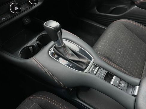 Certified 2024 Honda HR-V Sport image 19