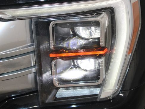 Used 2021 Ford F150 Platinum w/ Equipment Group 701A High AWD/4WD image 13
