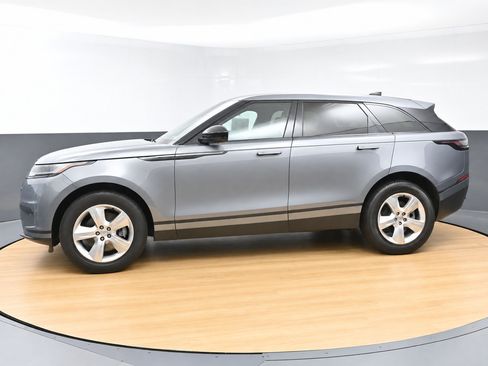 Used 2025 Land Rover Range Rover Velar S AWD/4WD image 5