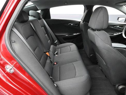 Used 2023 Chevrolet Malibu RS image 38