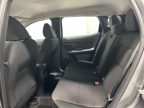 Used 2025 Nissan Kicks S AWD/4WD image 39