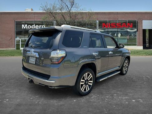 Used 2022 Toyota 4Runner Limited AWD/4WD image 4