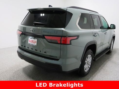 Used 2025 Toyota Sequoia SR5 image 7