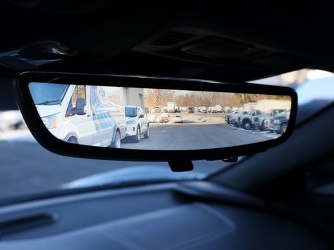 Used 2024 Chevrolet Corvette Stingray Preferred Conv w/ Z51 Performance Package image 9