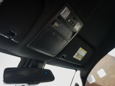 Used 2020 Toyota Tacoma TRD Sport image 25