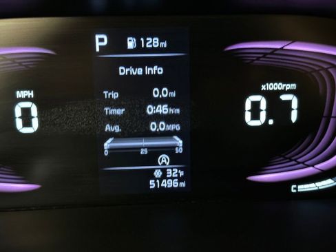 Used 2023 Kia Soul LX FWD image 4