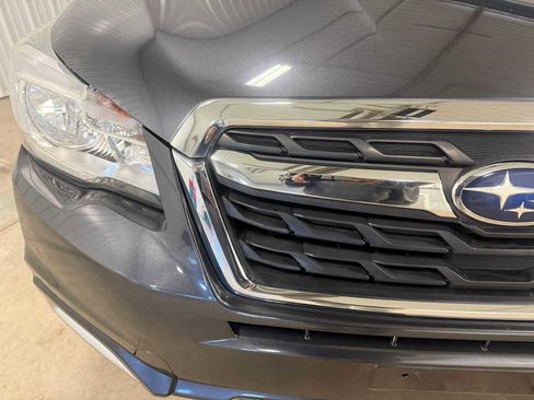 Used 2018 Subaru Forester 2.5i Premium AWD/4WD image 4