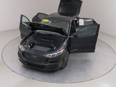 Certified 2025 Ford Mustang Mach-E Premium AWD/4WD image 43