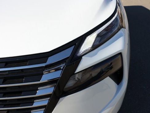 New 2026 Nissan Rogue SV image 10