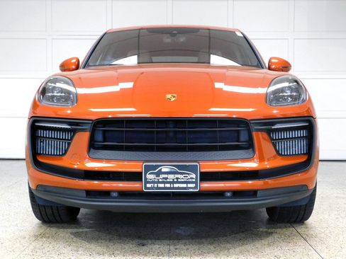 Used 2023 Porsche Macan S AWD/4WD image 12