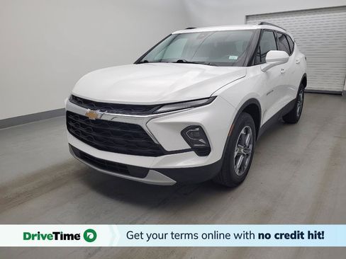 Used 2024 Chevrolet Blazer LT w/ Convenience Package FWD image 1