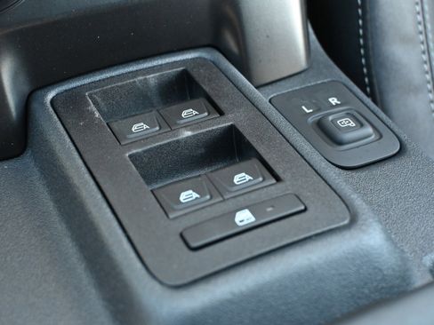 New 2025 Ford Bronco Badlands image 29