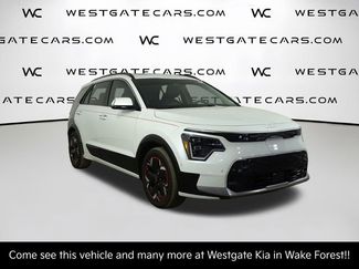Certified 2023 Kia Niro Wave video 2