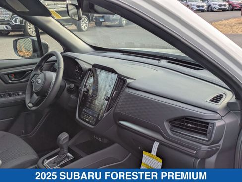 Certified 2025 Subaru Forester Premium image 35