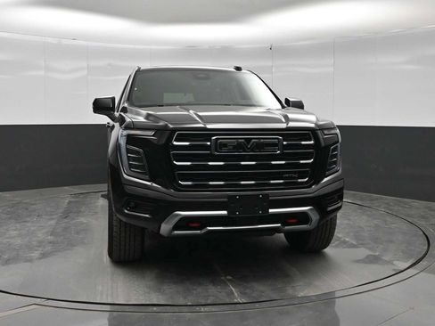 New 2026 GMC Yukon AT4 w/ AT4 Premium Plus Package AWD/4WD image 2