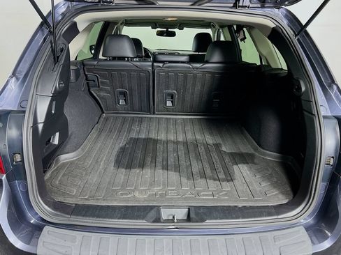 Used 2016 Subaru Outback 2.5i Limited AWD/4WD image 28