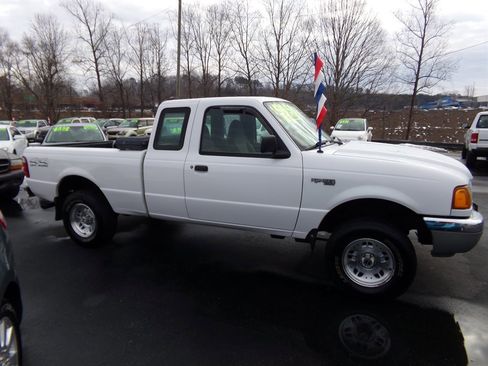 Used 2002 Ford Ranger XLT image 3