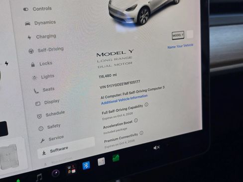 Used 2021 Tesla Model Y Long Range AWD/4WD image 15