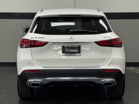 Used 2023 Mercedes-Benz GLA 250 4MATIC image 11