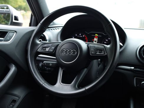 Used 2020 Audi A3 2.0T Premium image 5