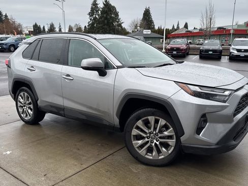 Certified 2024 Toyota RAV4 XLE Premium image 2