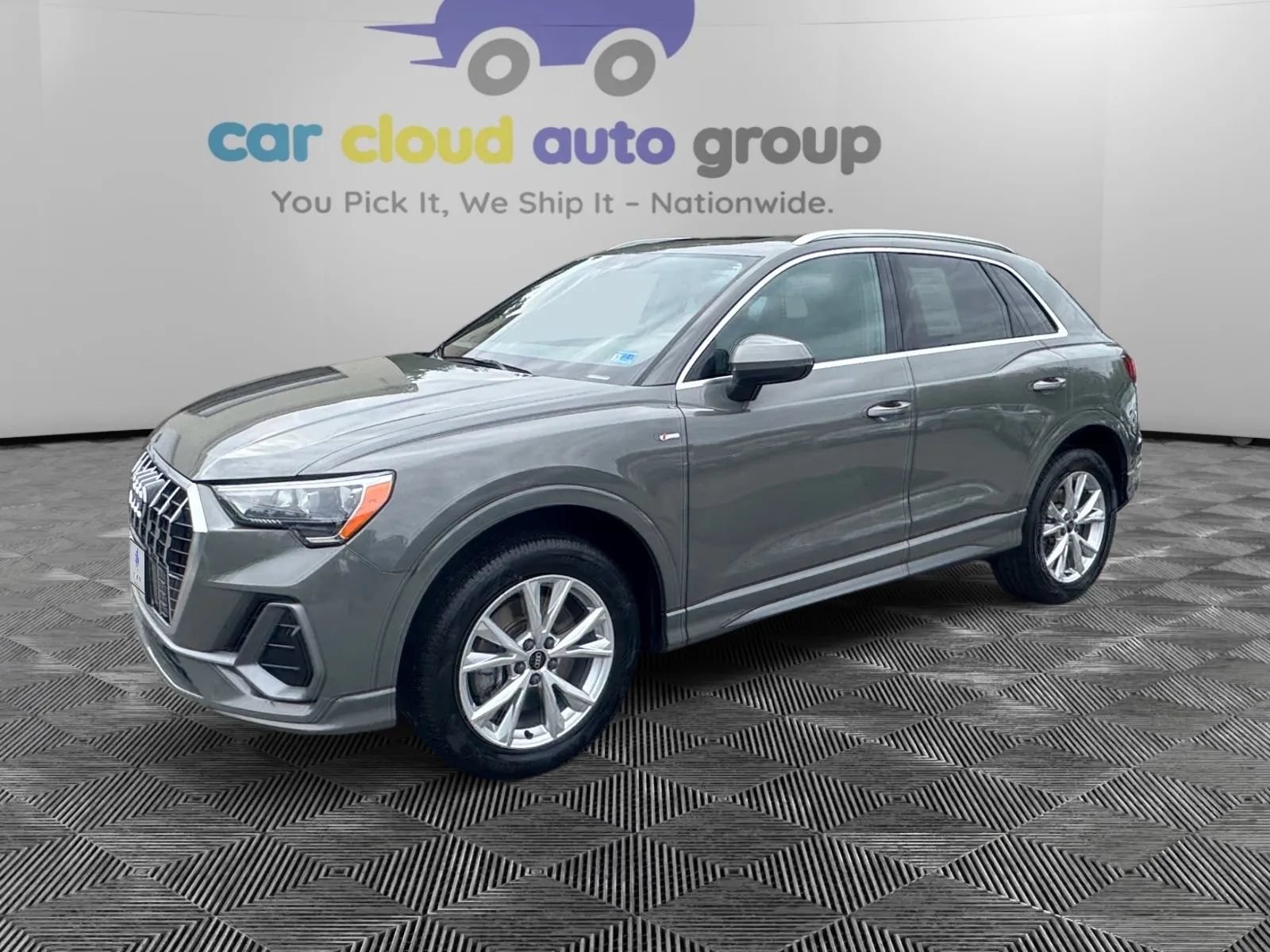 Used 2021 Audi Q3 2.0T Premium w/ Convenience Package AWD/4WD image 1