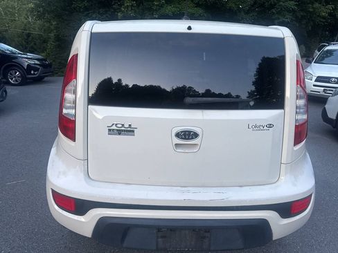 Used 2012 Kia Soul FWD image 5