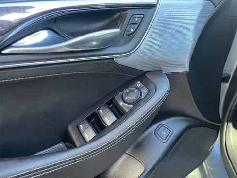 Used 2020 Cadillac CT5 Luxury w/ Sun And Sound Package image 9