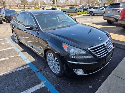 Used 2013 Hyundai Equus Signature image 3