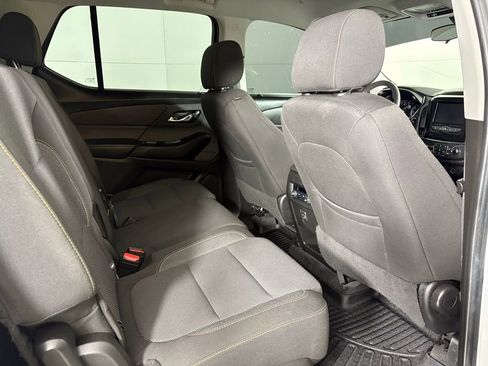 Used 2020 Chevrolet Traverse LS image 20