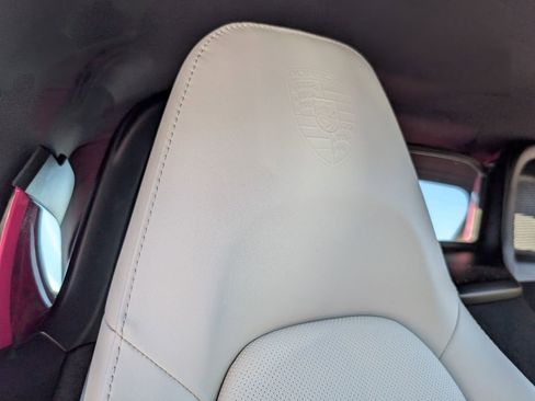 Used 2024 Porsche 718 Boxster S image 18