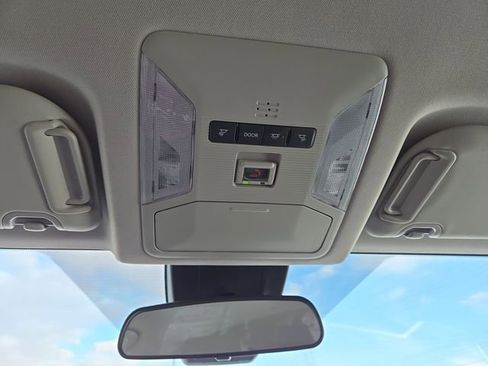 Used 2023 Toyota RAV4 XLE image 26